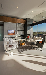 グレーのおしゃれなリビング セラミックタイルの床 のインテリア画像 75選 23年1月 Houzz ハウズ