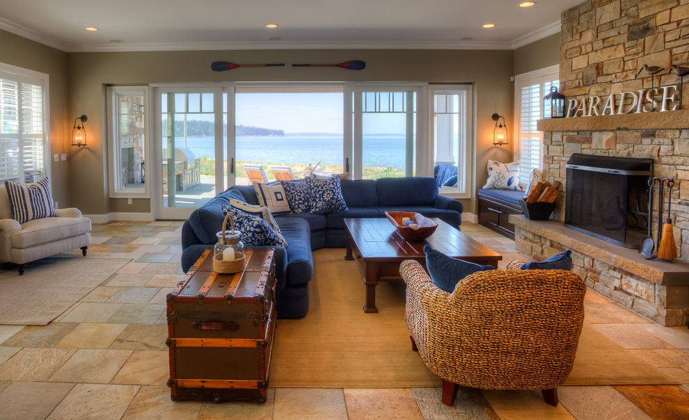 South Mutiny Bay Road, Whidbey Island WA Beach Style Living Room