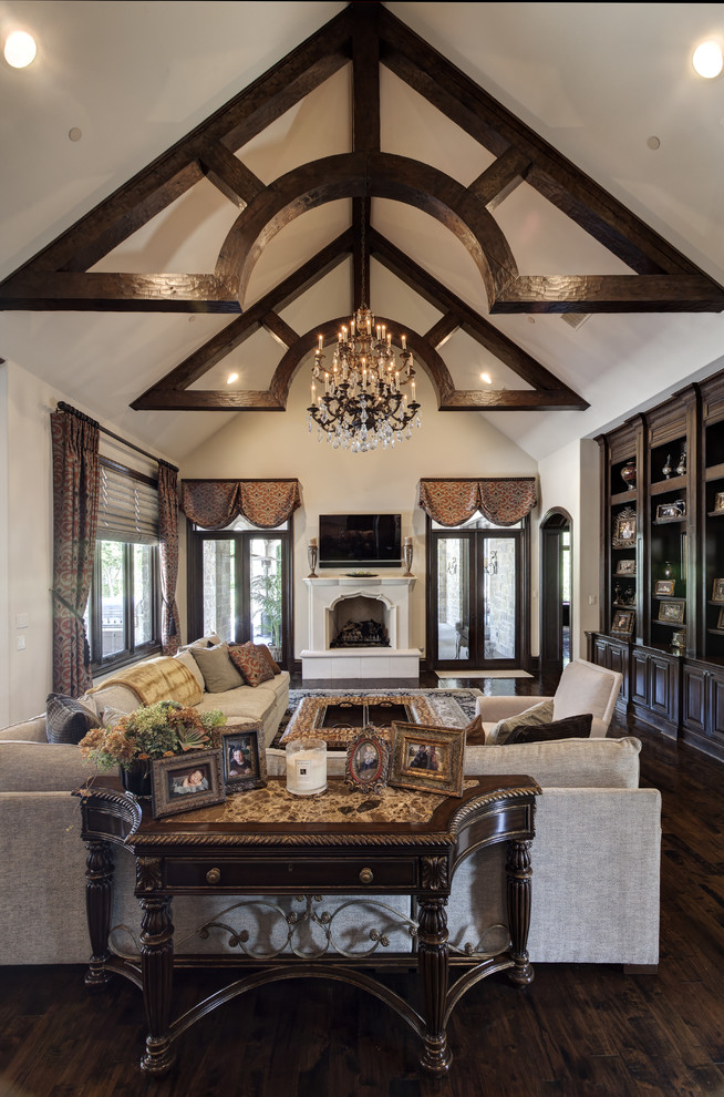 Tuscan living room photo in Dallas