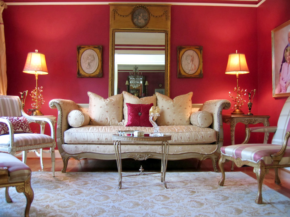 Idéer för mellanstora vintage separata vardagsrum, med ett finrum och röda väggar