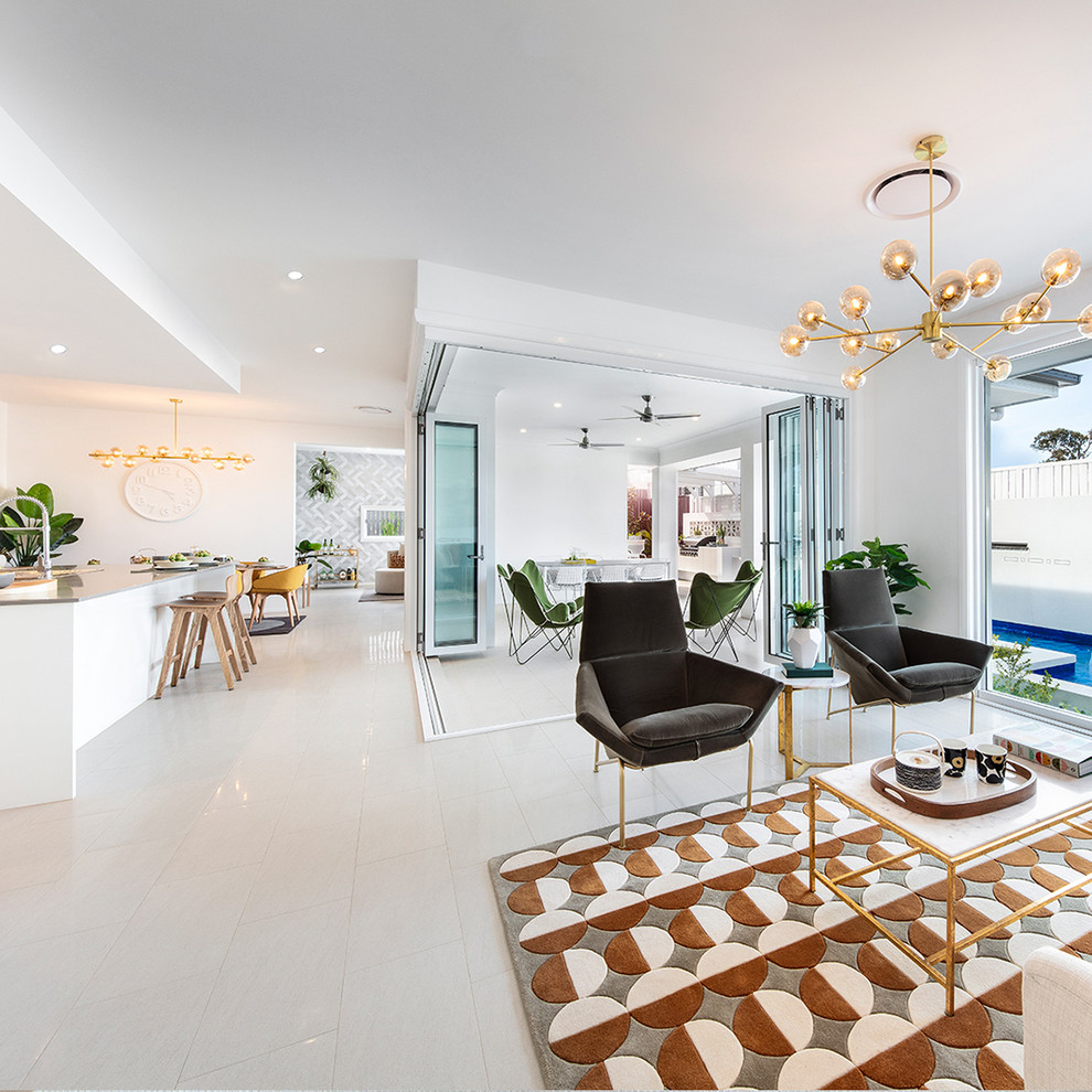 Ispirazione per un soggiorno minimalista di medie dimensioni e aperto con sala formale, pareti bianche, pavimento con piastrelle in ceramica, nessuna TV e pavimento bianco