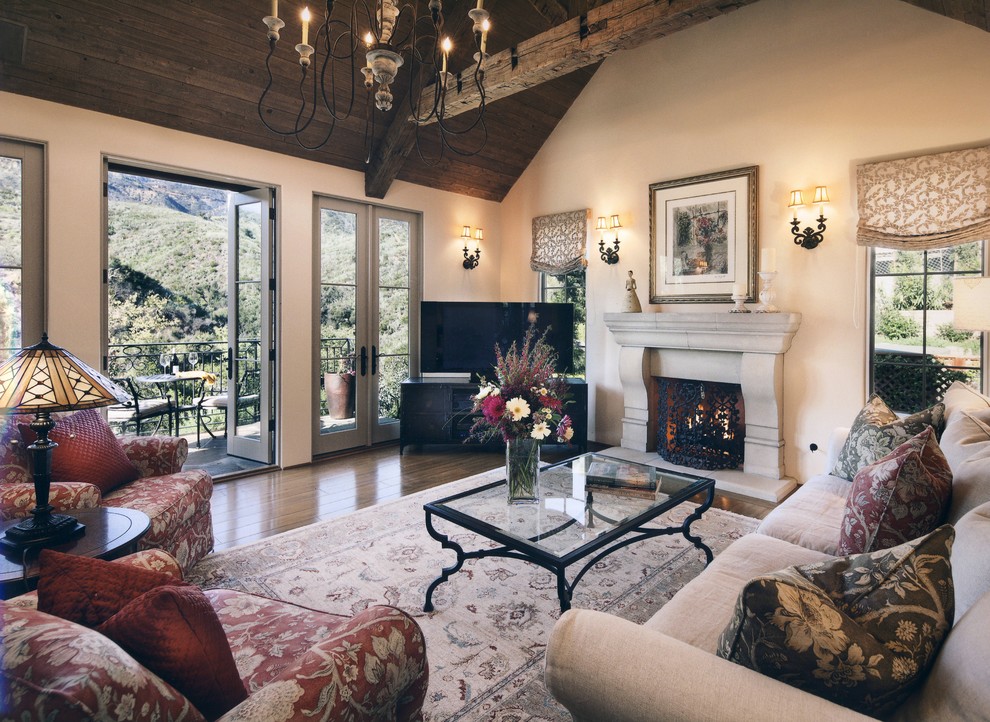 Stanwood Drive - Traditional - Living Room - Santa Barbara - by J ...