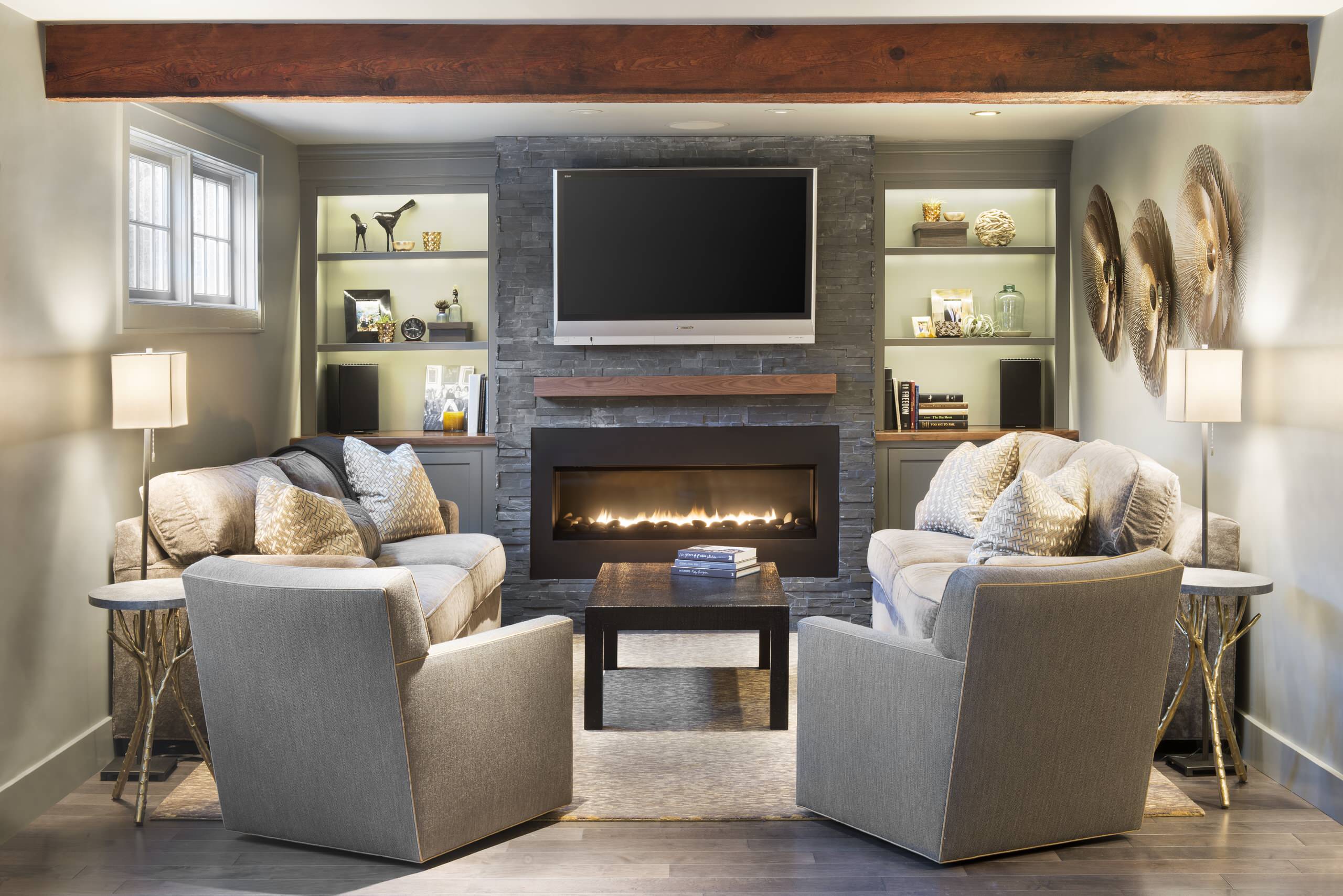 75 Beautiful Living Room With A Ribbon Fireplace Pictures Ideas April 2021 Houzz