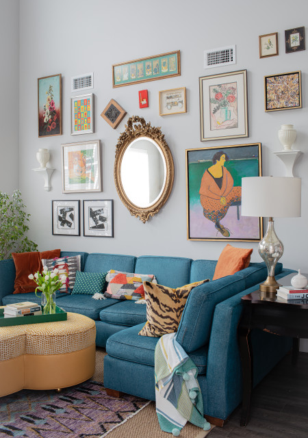 How To Decorate A Small Living Room Houzz - Wall Decor Ideas For Small Spaces