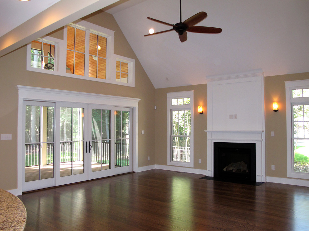 Summerlake Traditional Living Room Wilmington by The Lewes