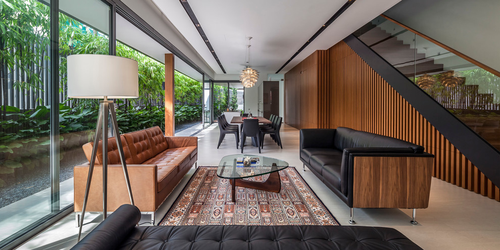 Offenes Modernes Wohnzimmer ohne Kamin in Singapur