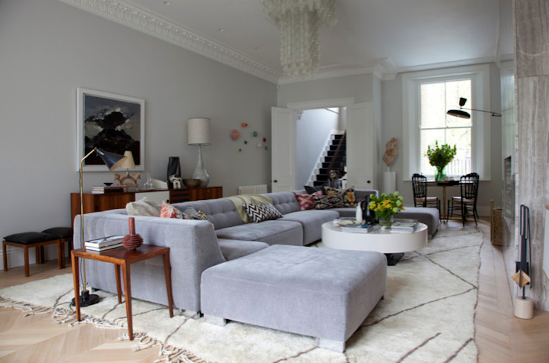 Urban living room photo in London