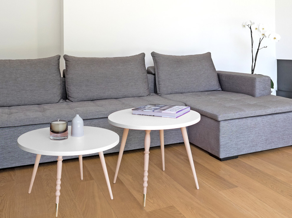 Photo of a scandi living room in Rennes.