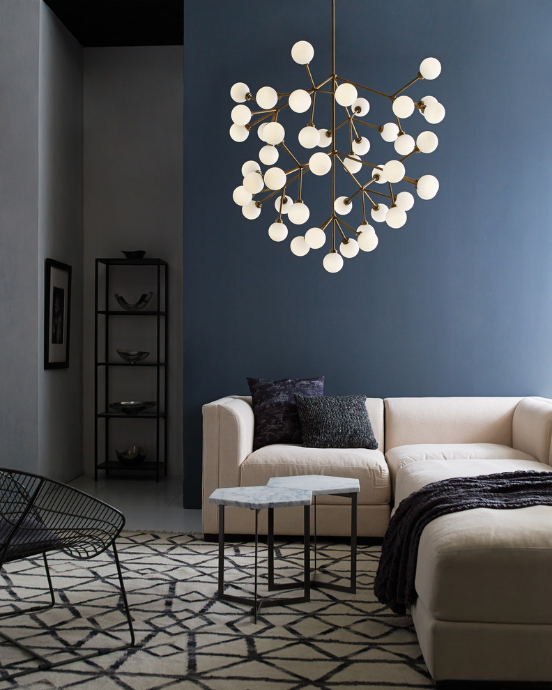 Идея дизайна: парадная, изолированная гостиная комната среднего размера в стиле ретро с синими стенами и ковровым покрытием без камина, телевизора