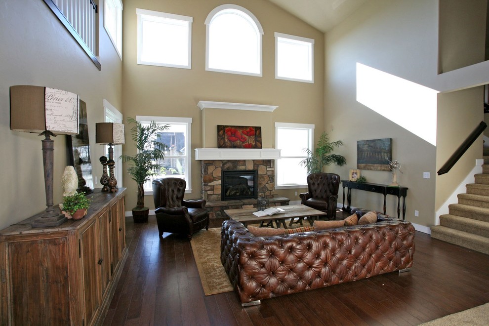 Example of a country living room design in Salt Lake City