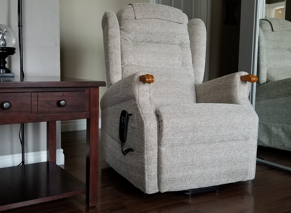 The Berkeley Lift Chair 30 OFF Traditional Living Room Edmonton