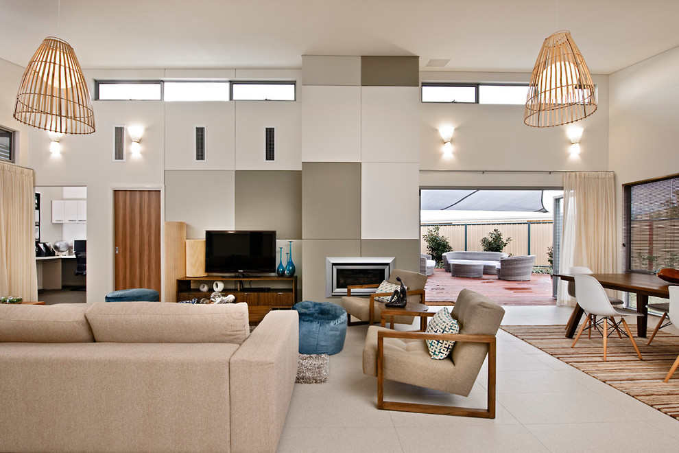 Idee per un soggiorno moderno aperto e di medie dimensioni con pavimento in cemento, sala formale, pareti beige e camino lineare Ribbon