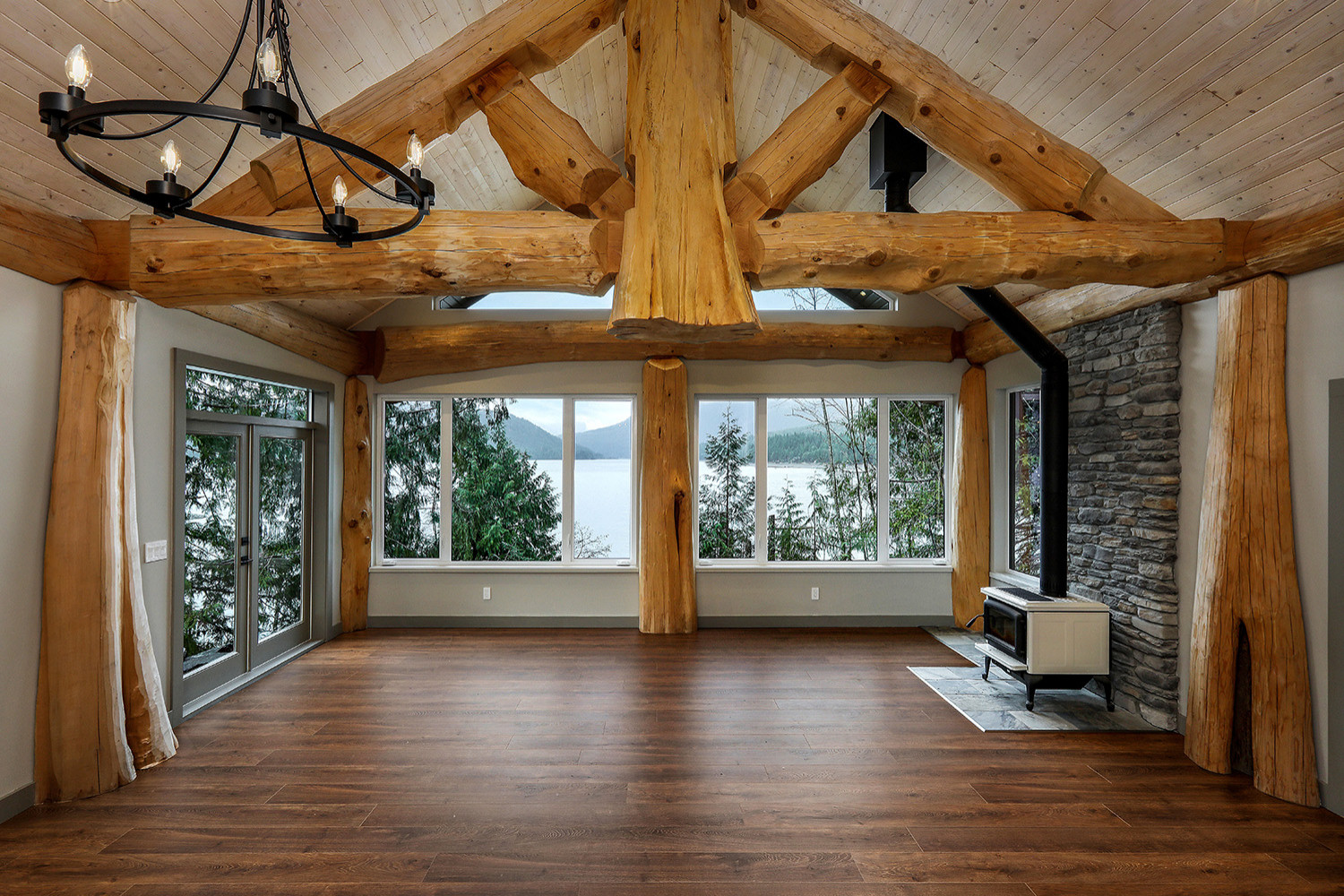 The Sunset Terrace Post Beam Design Modern Living Room Vancouver By Streamline Design Ltd Kevin Simoes Houzz