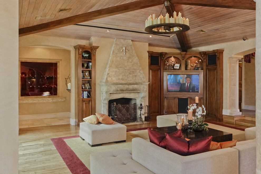 Living room - eclectic living room idea in Las Vegas