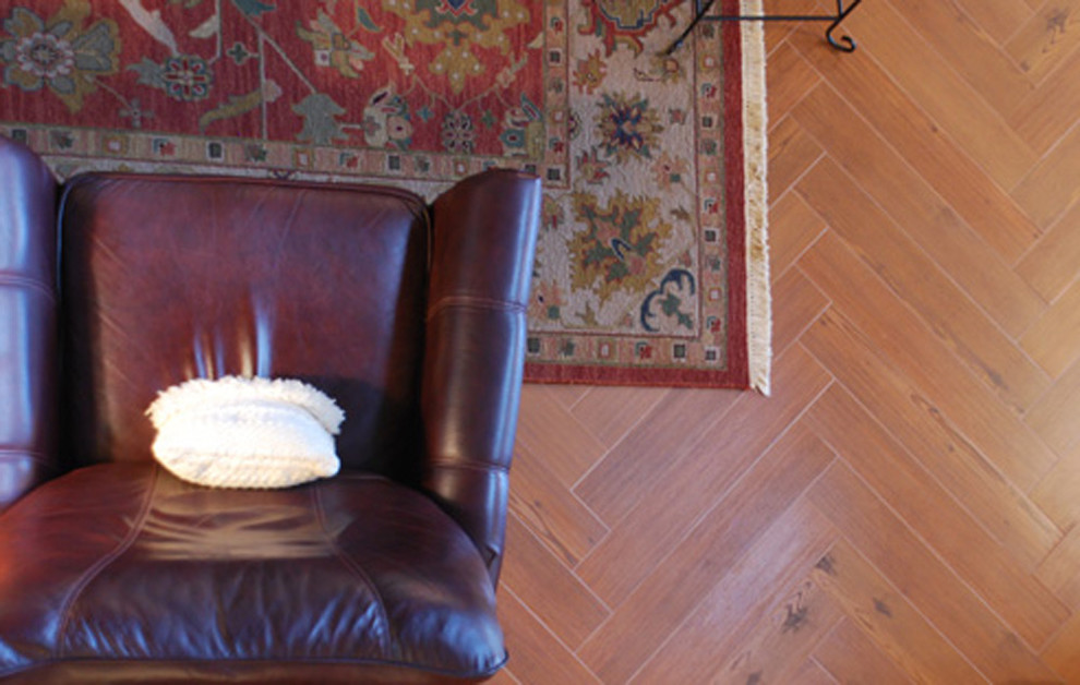 Idee per un soggiorno tradizionale con pavimento in gres porcellanato