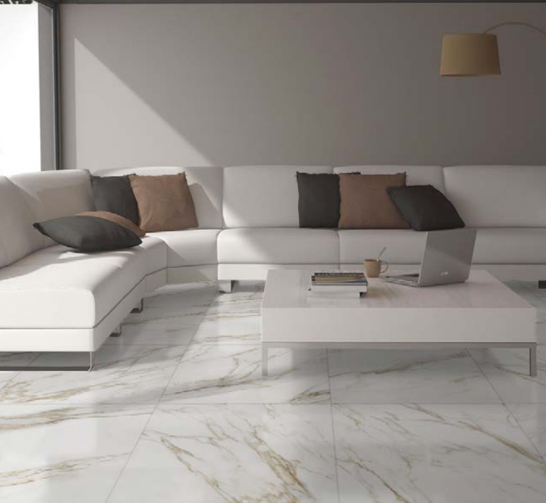 Diseño de salón abierto moderno de tamaño medio con suelo blanco y suelo de baldosas de porcelana