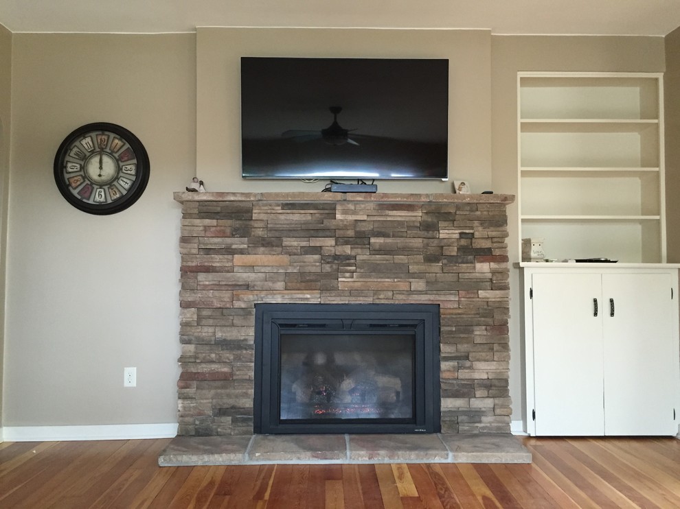 Today's Fireplace & Spa Craftsman Living Room Minneapolis by