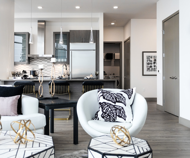 Tower 12 Apartments Penthouse Evoke 'Bette' VCC Continental