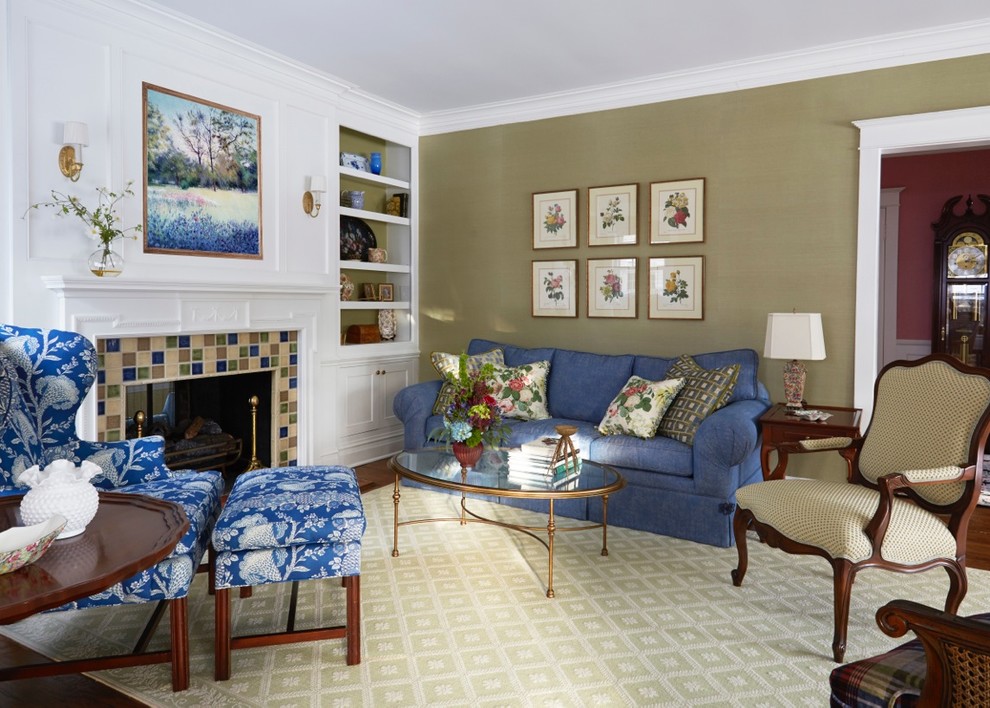 Traditional English Style Living Room, Evanston - Traditional - Living