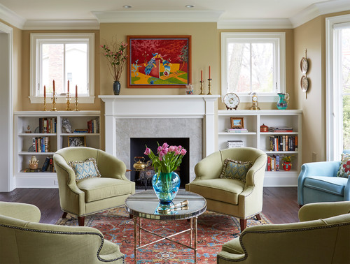  living room idea in Chicago with beige walls and a standard fireplace