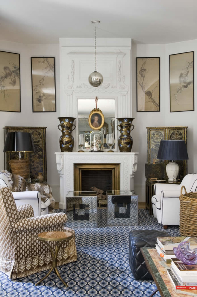 Inspiration for a classic formal living room in Atlanta.