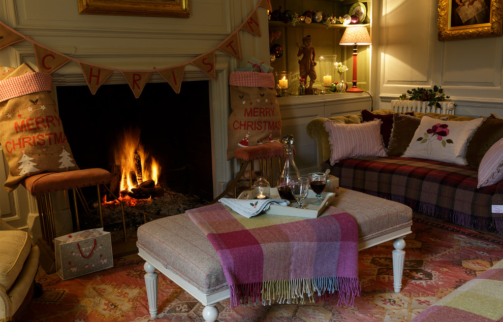 Photo of a traditional living room in Wiltshire.