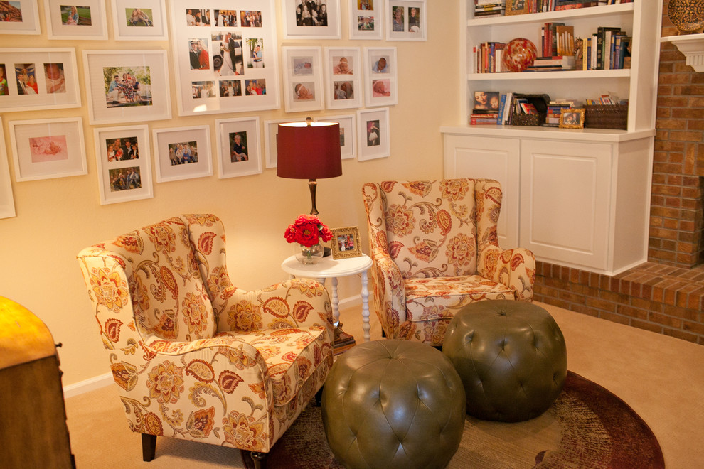 Traditional Reading and Family Areas Traditional Living Room