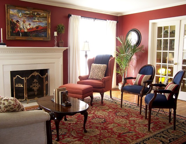 navy and red living room