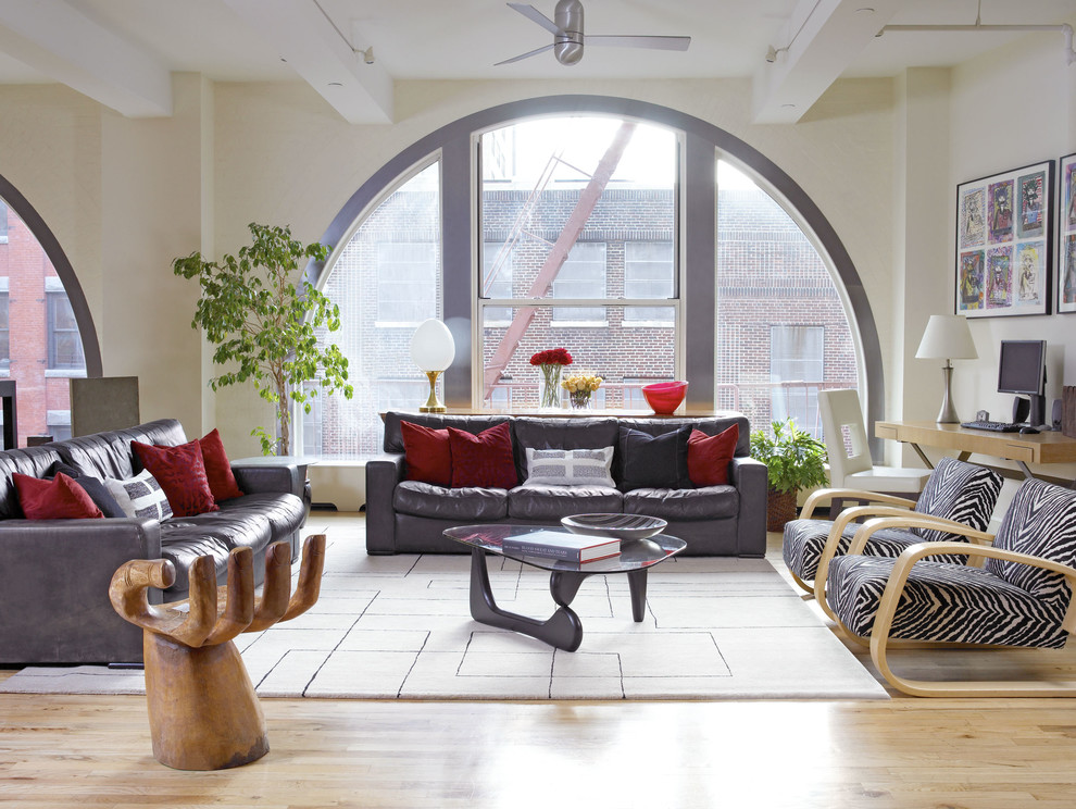 Living room - modern living room idea in Los Angeles