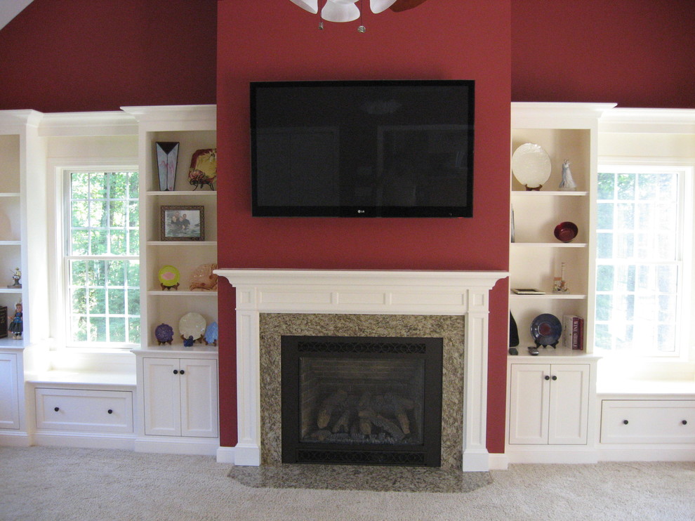 Living room - traditional living room idea in Boston