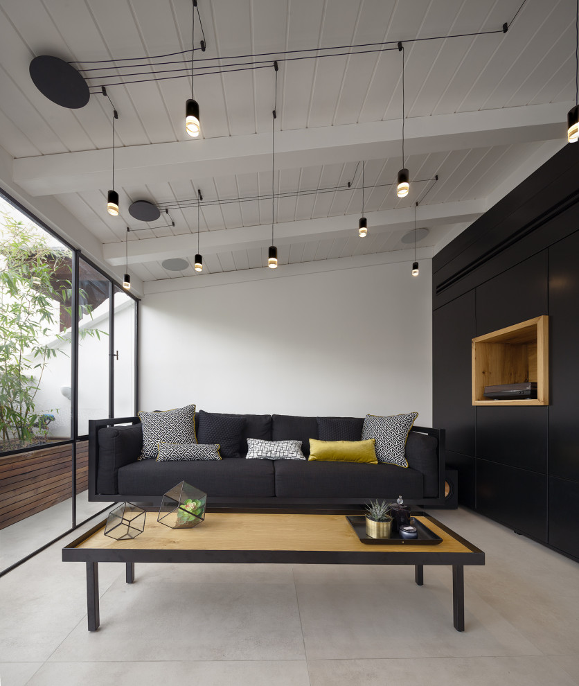 Design ideas for a scandinavian living room in Tel Aviv.