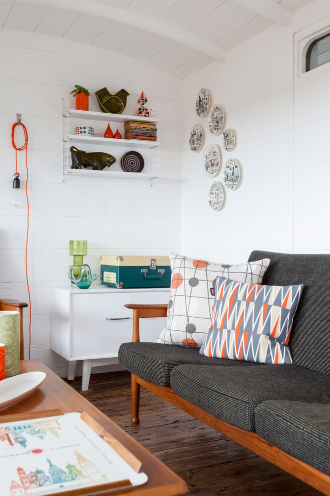 Example of a danish living room design in London
