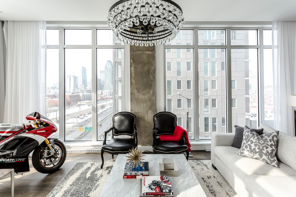 Modernes Wohnzimmer in Montreal