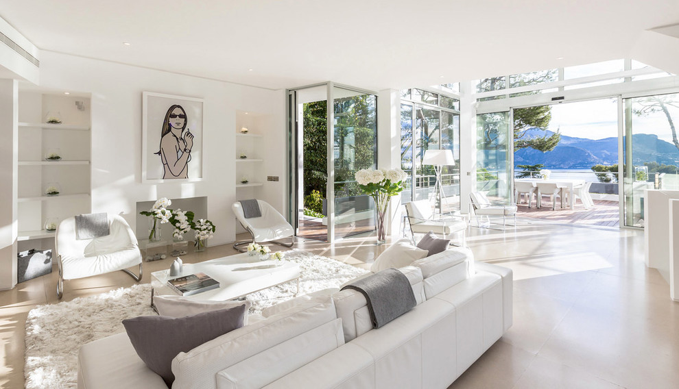 Идея дизайна: большая парадная, открытая гостиная комната в современном стиле с белыми стенами без камина, телевизора