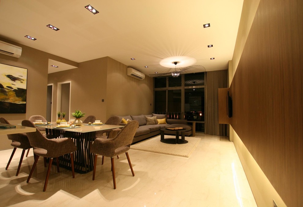 Foto di un soggiorno contemporaneo di medie dimensioni con sala formale, pareti marroni, pavimento con piastrelle in ceramica, nessun camino e TV a parete