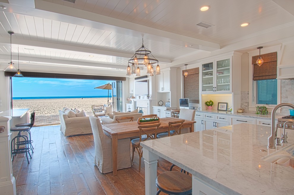 Inspiration for a coastal living room remodel in Orange County