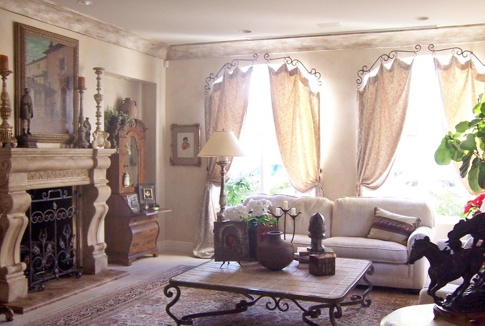 Tuscan living room photo in Orange County