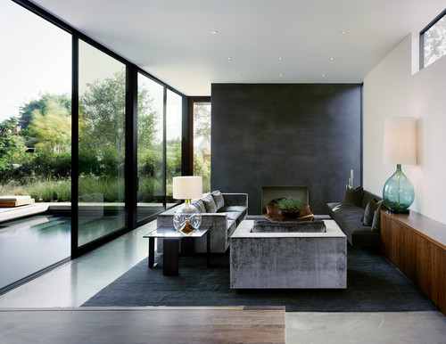 暗さや圧迫感を感じさせずに ダークカラーを壁に取り入れるコツ Houzz ハウズ 暗さや圧迫感を感じさせずに ダークカラーを壁に取り入れるコツ Houzz ハウズ