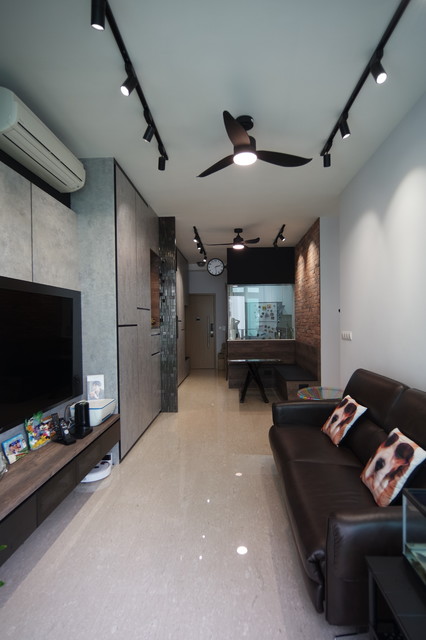 Waterfront@Faber - Contemporary - Living Room - Singapore - by Majestic  Construction Engrg | Houzz IE