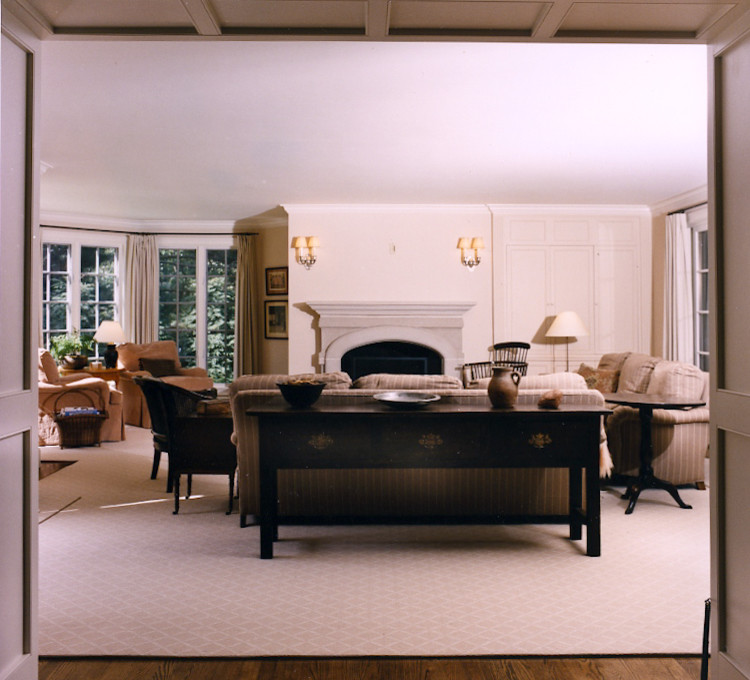 Living room - traditional living room idea in Boston