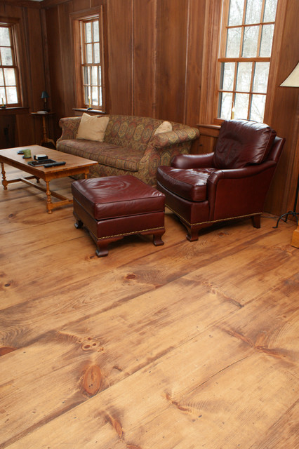 Wide Plank Pine Floors - Chepachet, Rhode Island - Traditional - Living  Room - Providence - by Hull Forest Products - Wide Plank Floors | Houzz IE