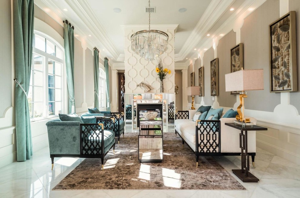 Свежая идея для дизайна: парадная гостиная комната:: освещение в классическом стиле с стандартным камином - отличное фото интерьера