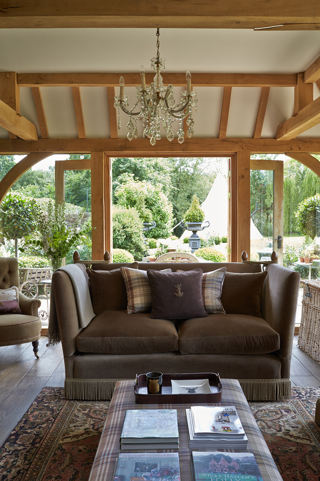 Design ideas for a rural living room in Hampshire.