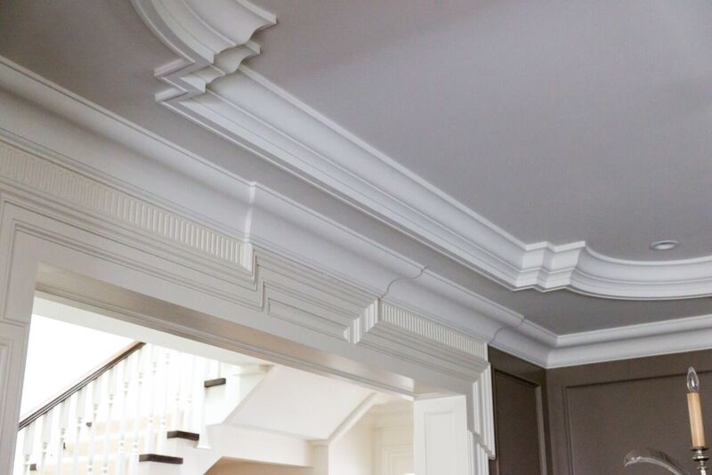 WOODBRIDGE AVENUE PENTHOUSE SUITE Traditional Living Room Toronto