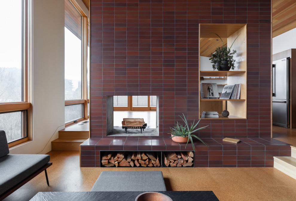 Living room - mid-century modern living room idea in Portland