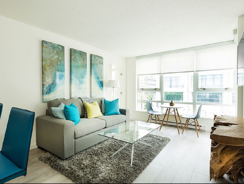 Yaletown 1 BR Modern Living Room Vancouver by The Living Lab