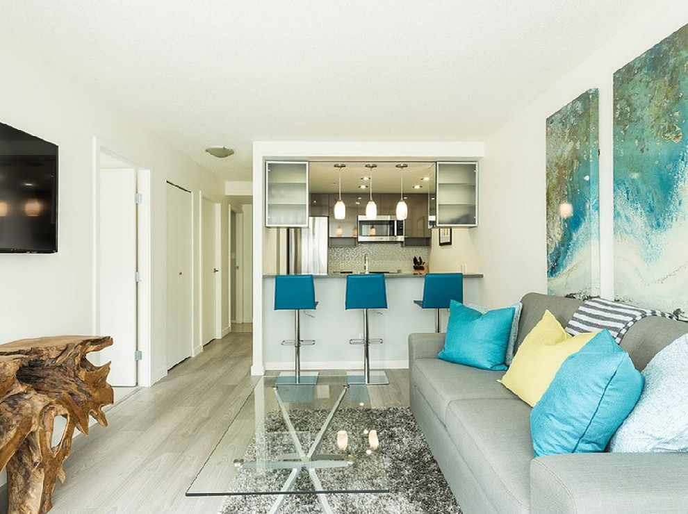 Yaletown 1 BR Modern Living Room Vancouver by The Living Lab