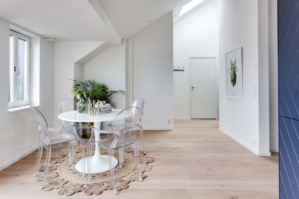 Example of a danish dining room design in Stockholm