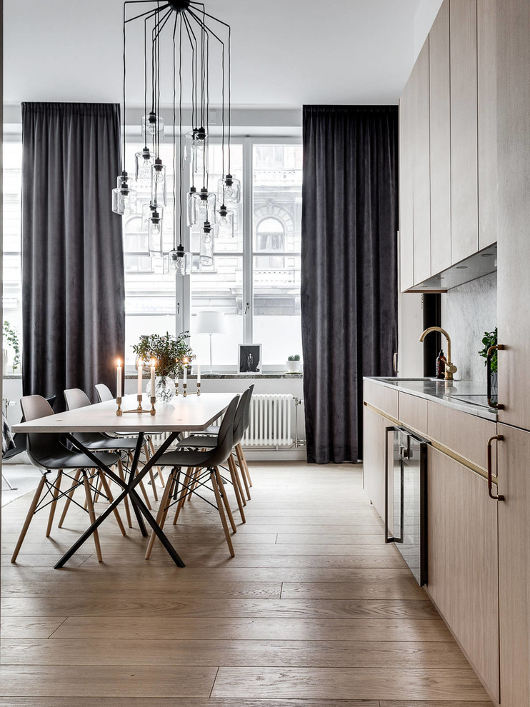 Inspiration for a contemporary dining room in Stockholm.