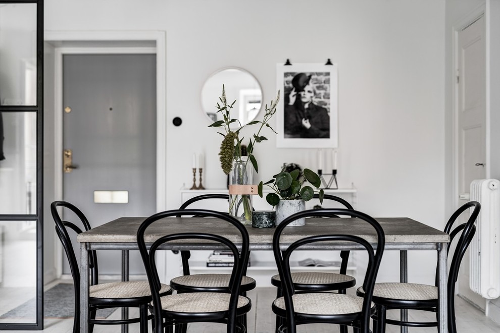 Urban dining room photo in Stockholm